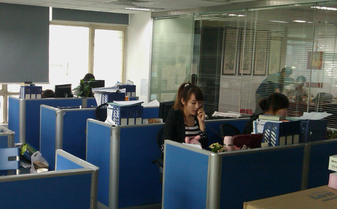 光伏电站配套电气配件选型要点：江苏金友电气产品应用指引
